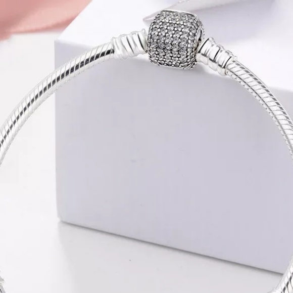 Pandora Bracelets - Picture 4 of 4